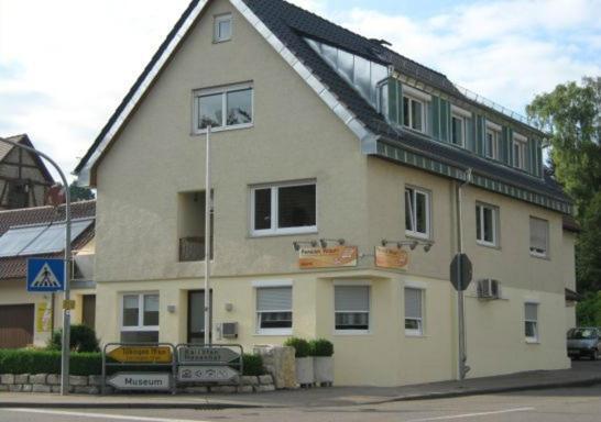 Pension Wauri , Ferienwohnung ' Schwarzwald ' , Erdgeschoss Waldenbuch Exteriér fotografie